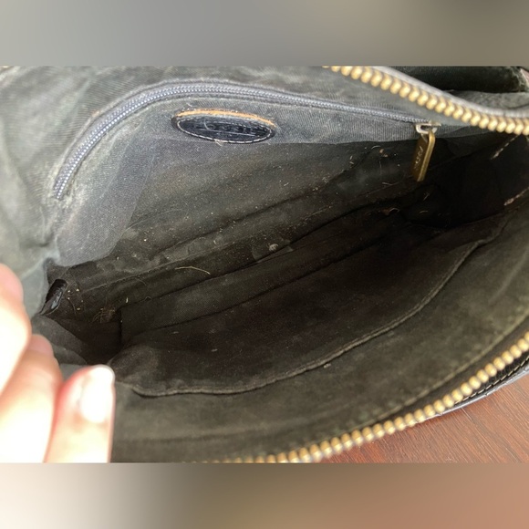FOSSIL Classic Black Leather Vickery Crossbody Purse Bag with Adjustable Strap - Picture 7 of 11